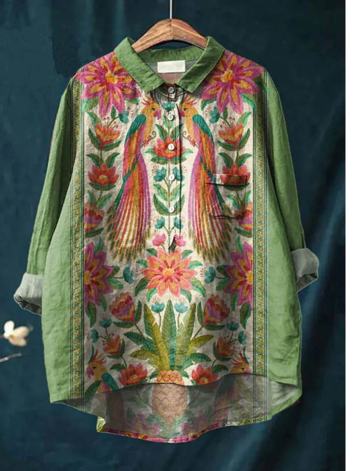 Mia | Hippie Art Tee