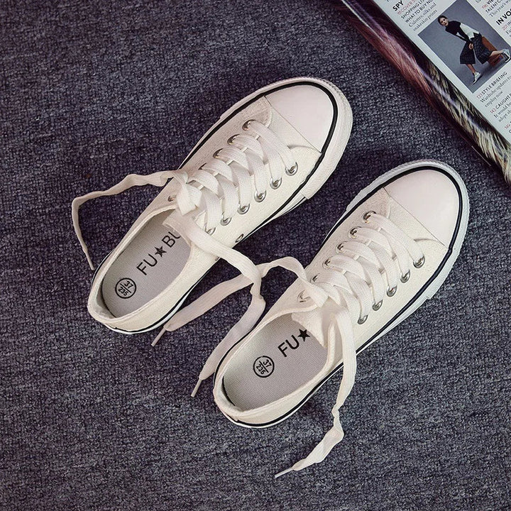 Dorothea | Classic Canvas Shoes